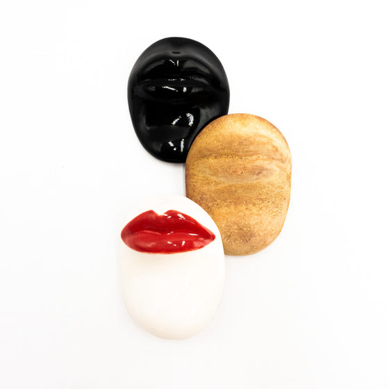 Lips / Senses brooches